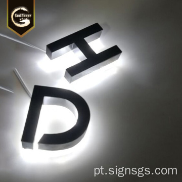 Caixa luminosa personalizada com letras